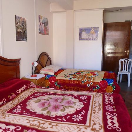 Hostal Villa Imperial Yunguyo Zewnętrze zdjęcie