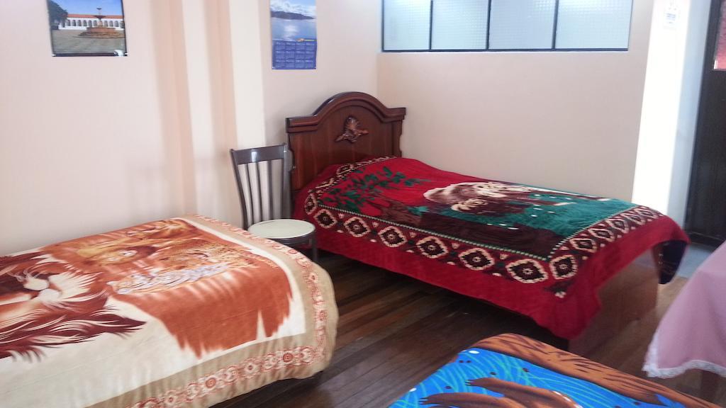 Hostal Villa Imperial Yunguyo Pokój zdjęcie